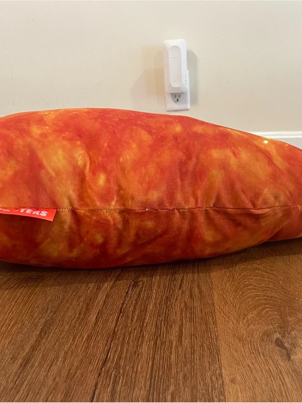 Hooters Official Rare Buffalo Chicken Wing Novelty Plush Throw Pillow 24” inches